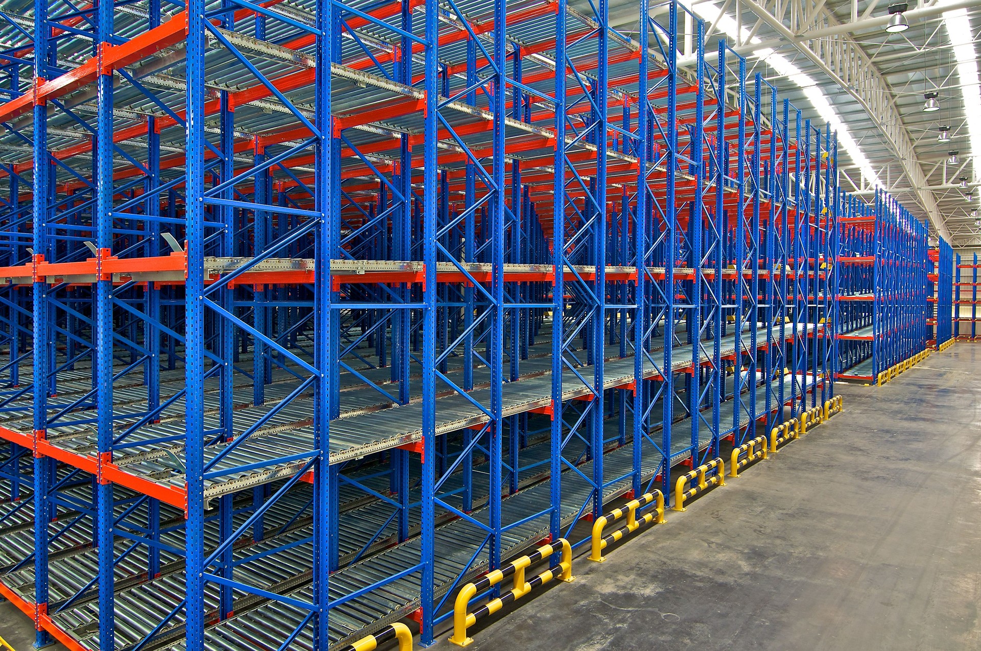 Warehouse storage, rackâ systems